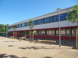 Au&szlig;enansicht Grundschule M&uuml;lsen St. Niclas